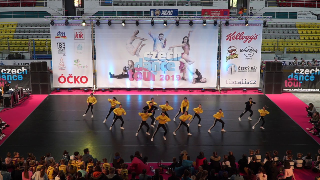 7. TST - BLACK&YELLOW