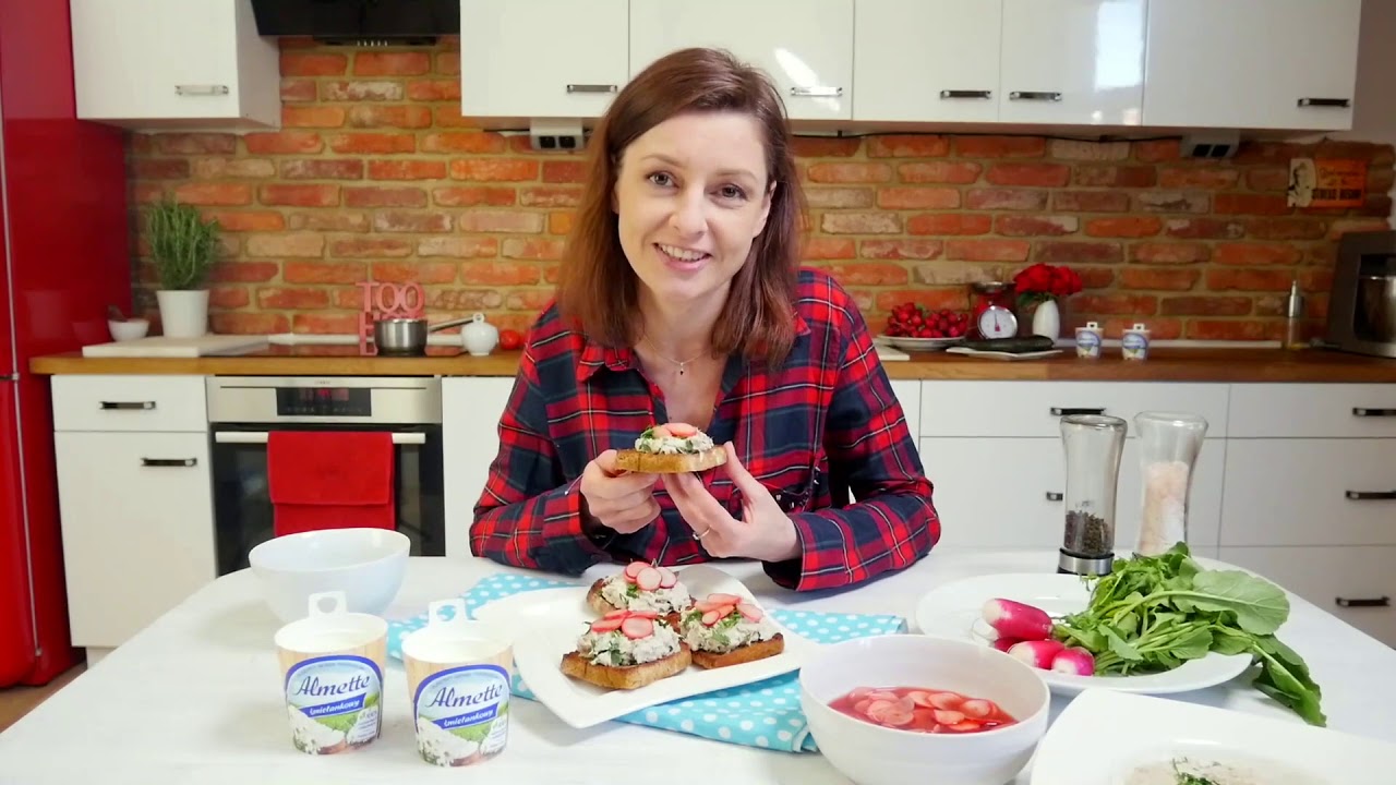 Pasta z wędzonej makreli z rzodkiewkami 🐟 | Dorota Kamińska i David Gaboriaud
