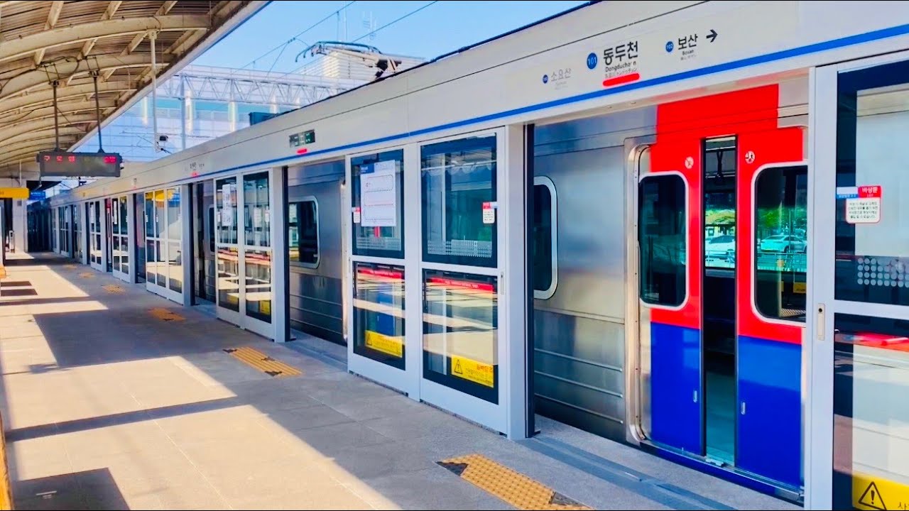 1호선 동두천역의 전동차들 / Dongducheon station trains