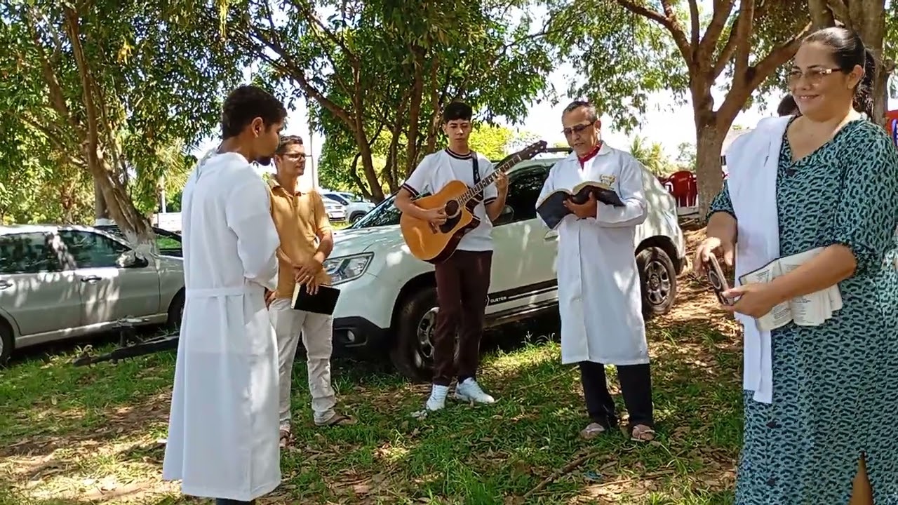 Foi uma benção de Deus hoje no batismo na águas jovens Wesllen foi pra a glória de Deus hoje