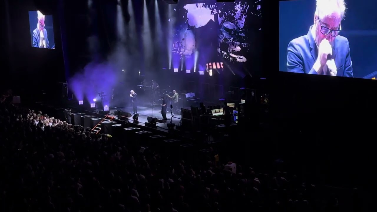 The National - Laugh Track (live debut) Leeds Arena 23/09/2023