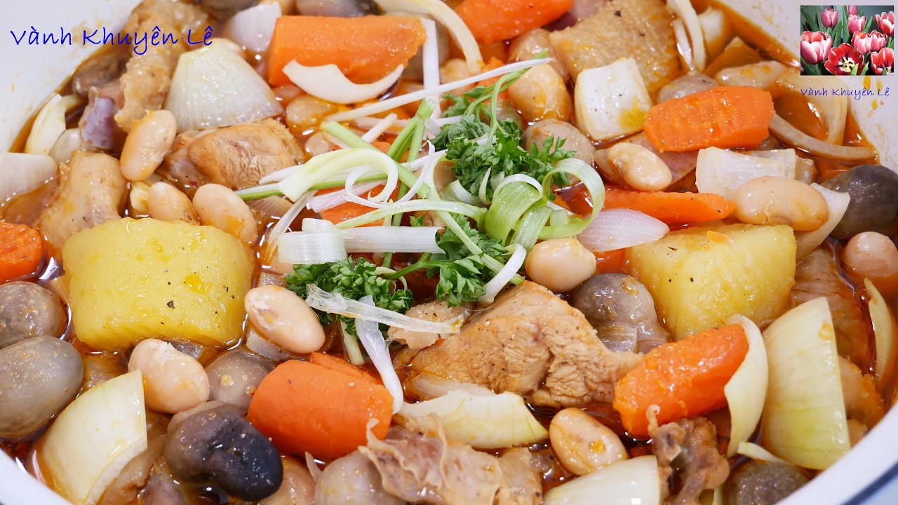 GÀ nấu Đậu, Lagu Gà, Ragu thơm bùi đặc biệt hơn nhờ Cách Nấu này, Món ăn ngon đãi Khách, Vanh Khuyen