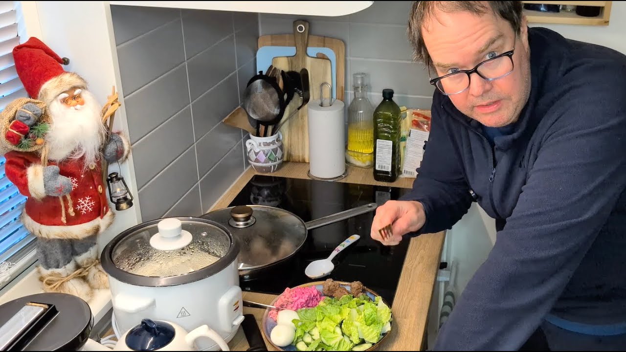Jag lagar köttbullar igen