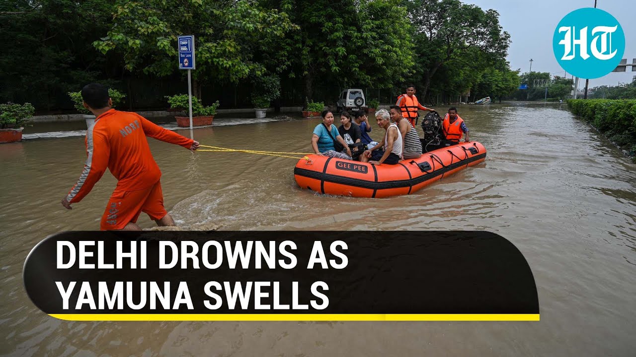 Delhi Floods Reach Red Fort; Homes, Hospitals, Roads Submerged; Inter-State Bus Service Stopped