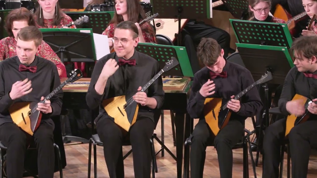 Полёт шмеля и Шмелиные буги - унисон балалаечников / Bumble Boogie - Unison of Balalaika Players