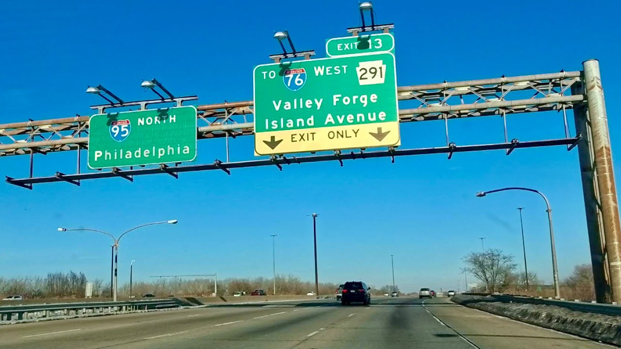 Highway Therapy #carasmr #viral #relaxingsounds #travel #drivinglessons 