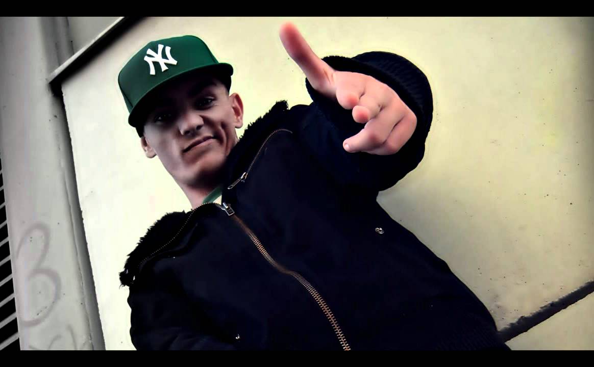 Mr.G-za - A k&uuml;l&ouml;nbs&eacute;g K&ouml;zted &eacute;s K&ouml;ztem