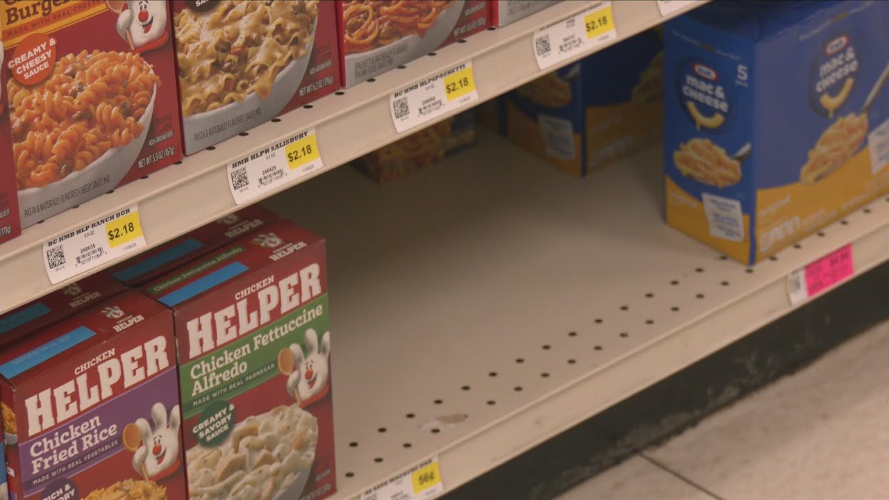 Grocery stores see surge in demand as winter weather approaches