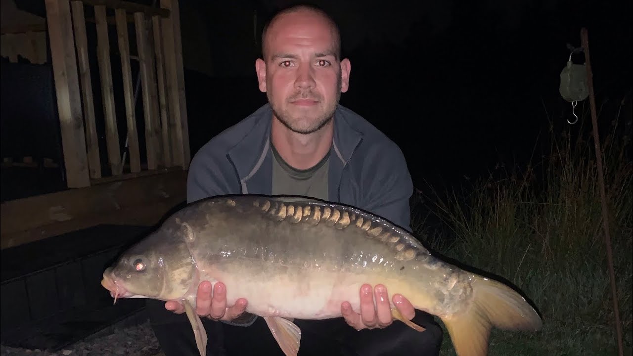 Cefn Mably Lakes  **LODGE ON A LAKE ** **SKYLARK** - Channel Premiere