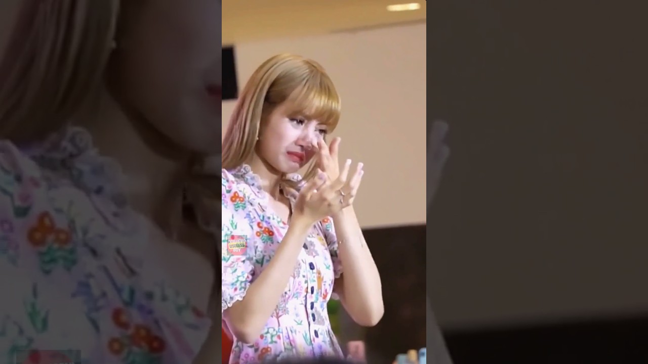 Lisa crying teayung doesn't like it😦😆#bts #blackpink #btsv #btsarmy #btsshorts #blink #kpop