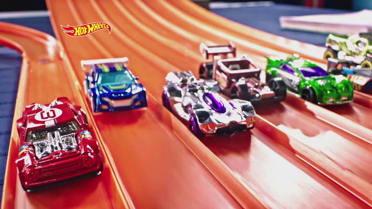 Hot Wheels autići 3 + 1 na poklon