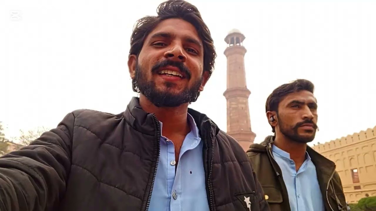 Visiting Allama Iqbal’s Mausoleum: A Spiritual Journey