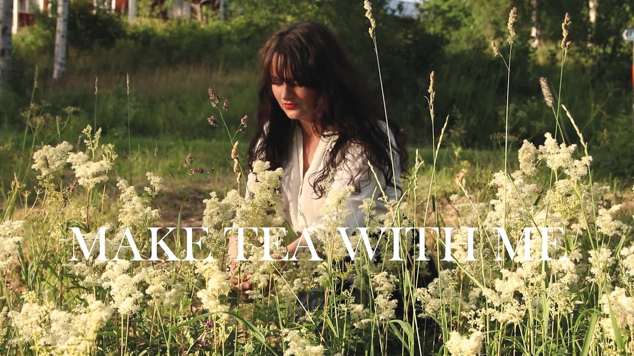 Nordic Forest Foraging -Making Meadowsweet Tea (älggräs te)
