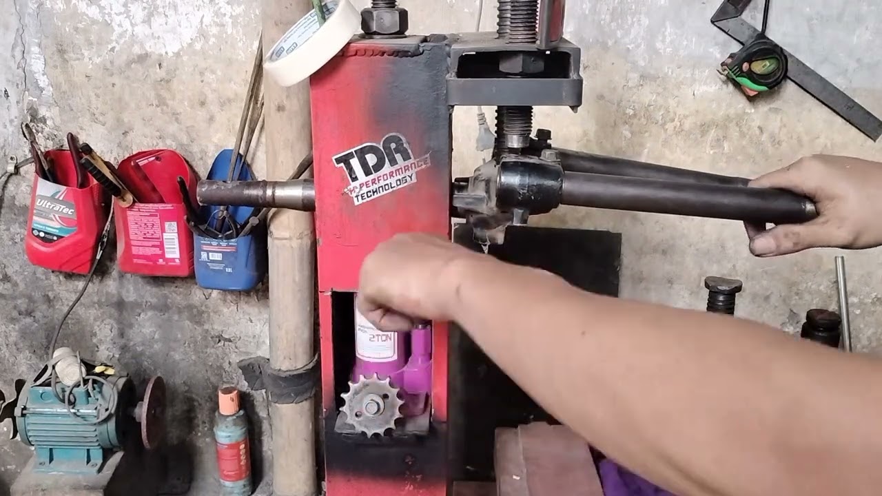 pres segitiga motor supra
