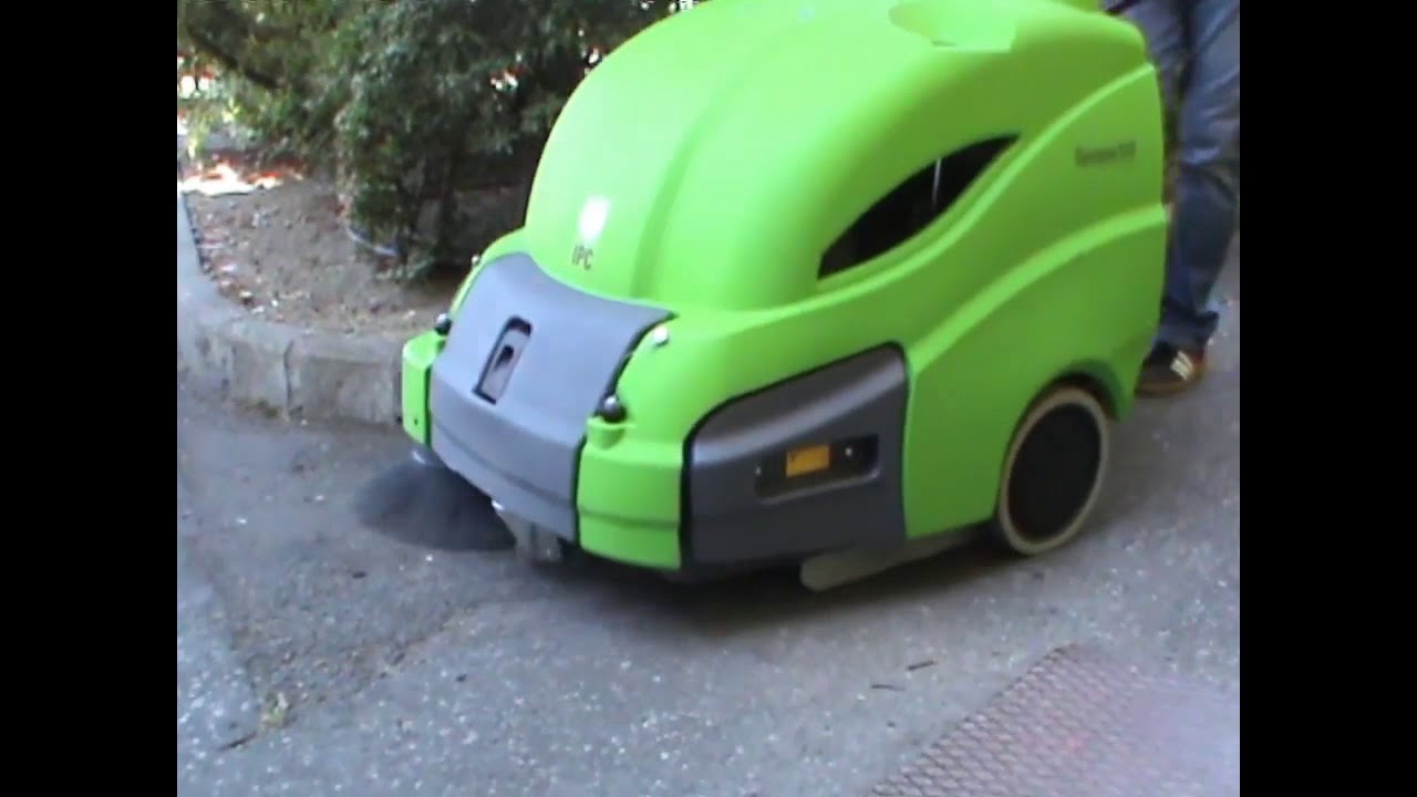 IPC Eagle Walk Behind Vacuum Sweepers