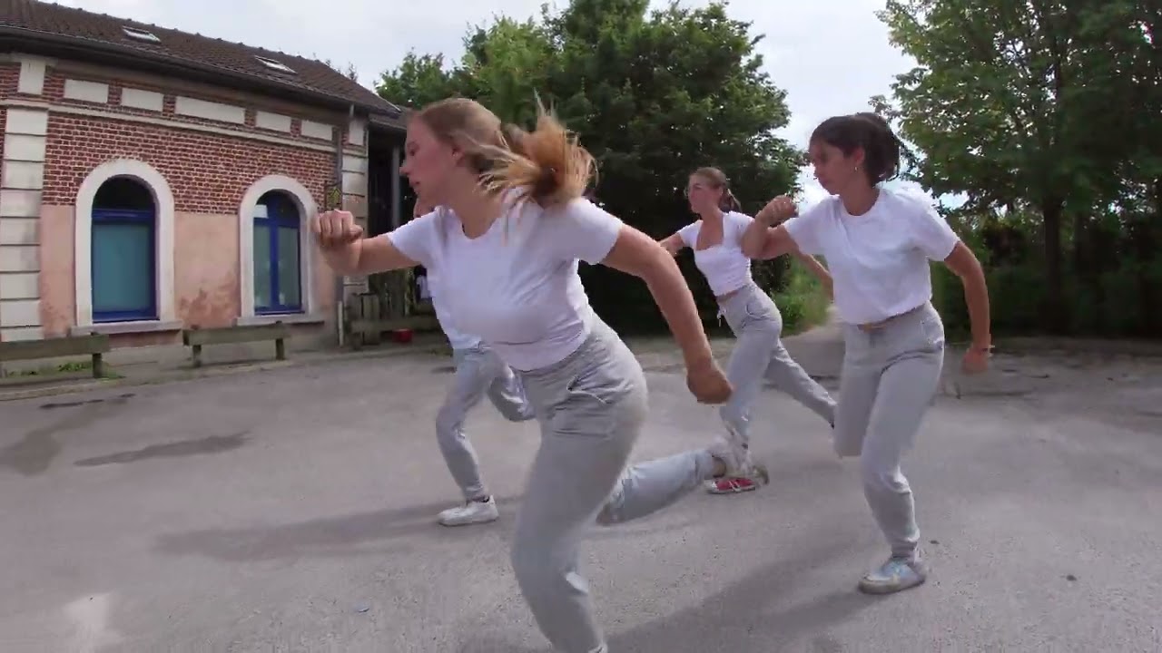 DANSE Collège du Caraquet de DESVRES : La RUE
