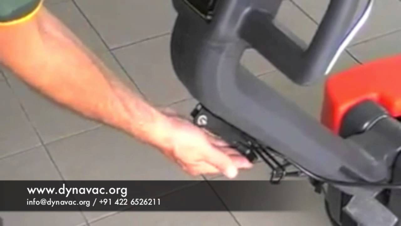 Dynavac CTM Flick 36 Compact Scrubber