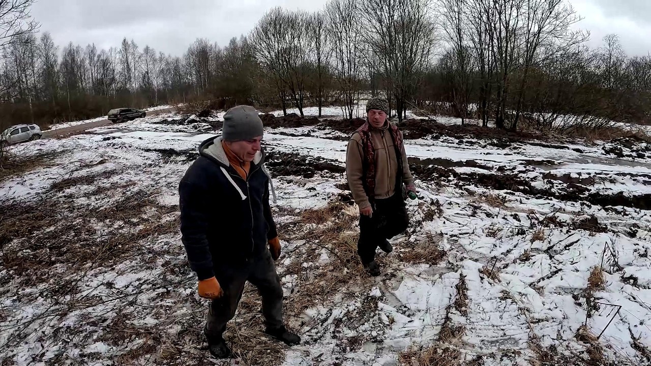 Купил заброшенный дом в деревне ! Электрик приехал! Доски привезли! №20