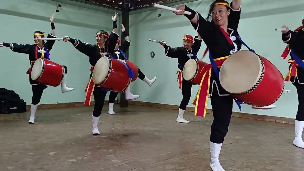 RYUKYU KOKU MATSURI DAIKO (RKMD-CGR) - Ootsunahiki + Ryukyu Ondo / Kaeru Basho + Gokoku Hojo