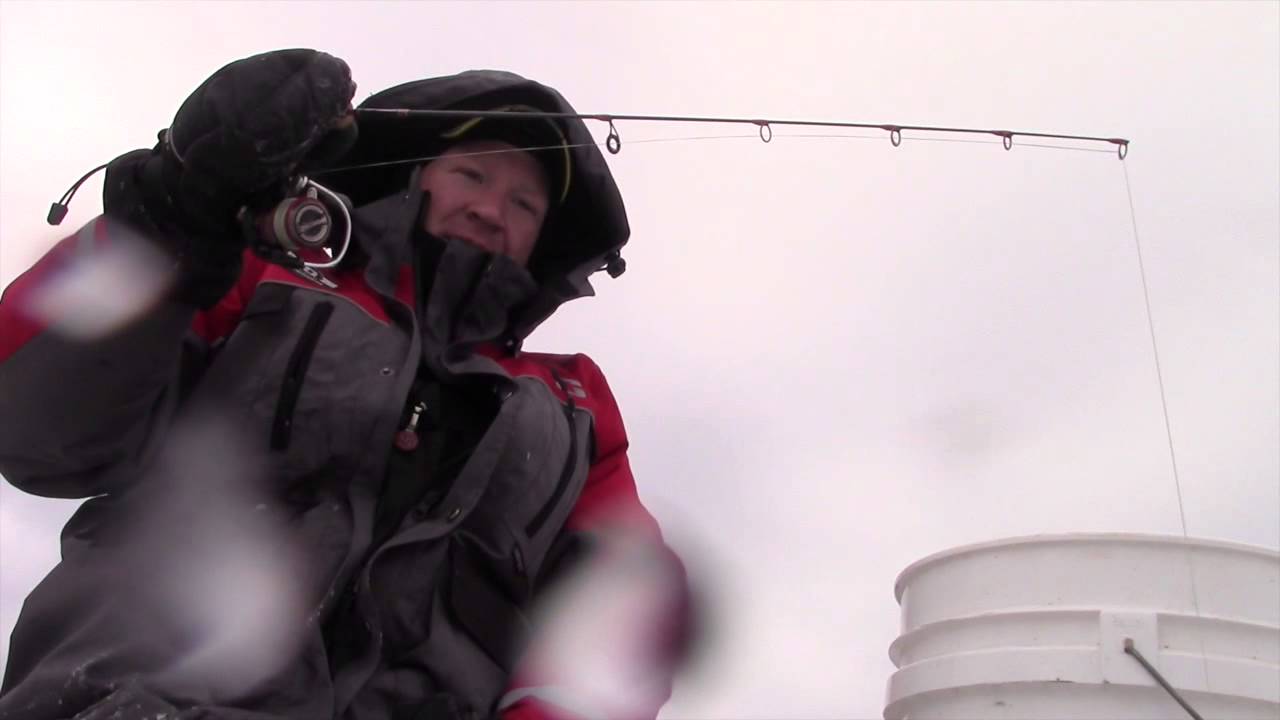 Lots of Fish! Setting the hook on hundreds of whitebass! Ice Fishing Frenzy