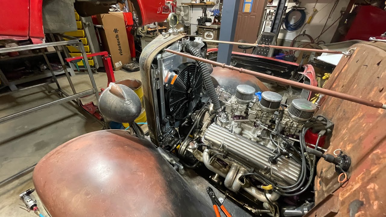 Working on Durtdog, @ranwhenparked-munstersgarage
