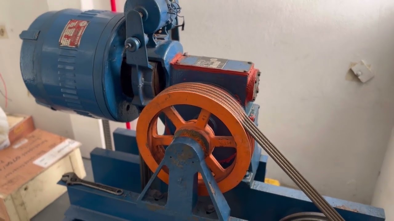 Máquina Elevadores Real ainda na ativa!
