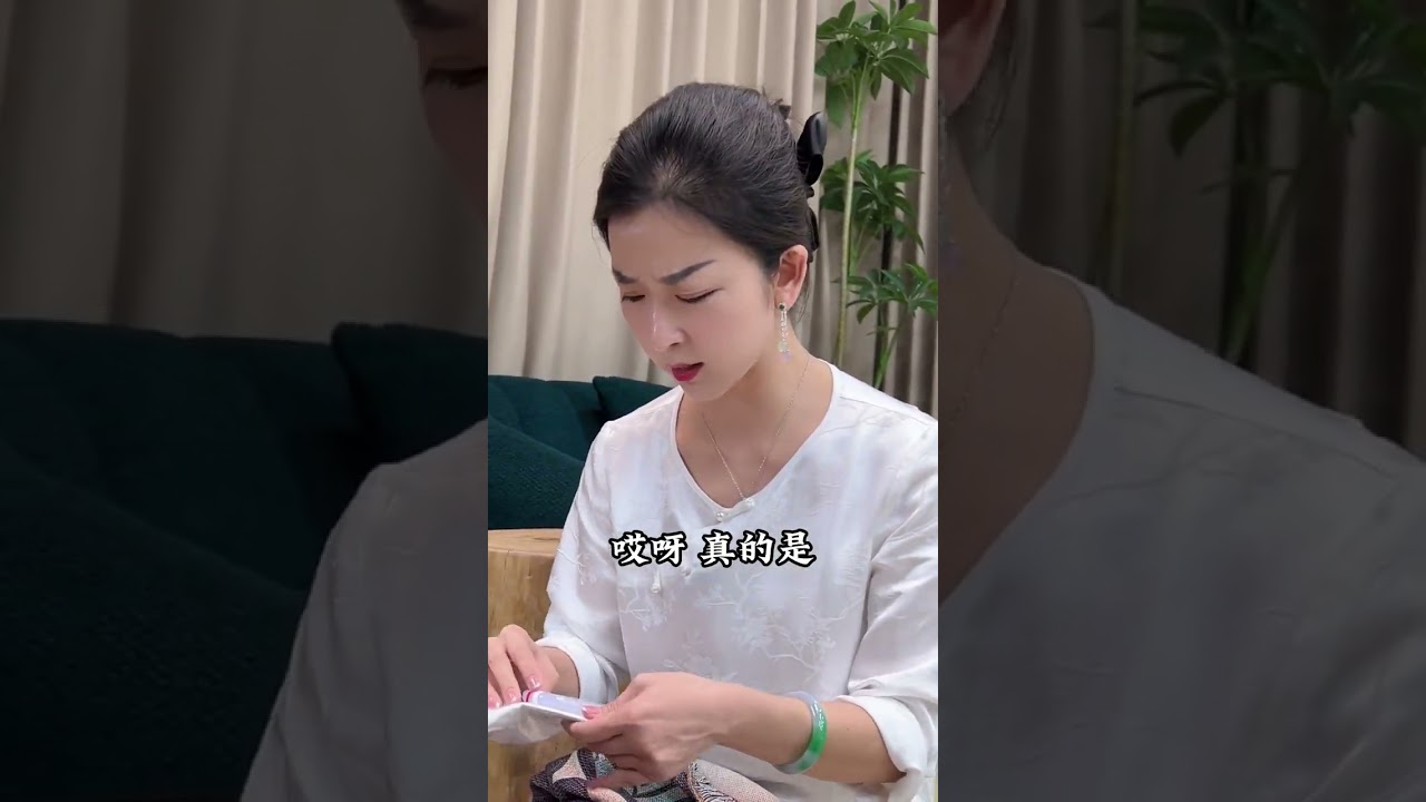 完整集：逆境中的母爱与坚守，坚强的姐妹让树树心疼-#正能量#翡翠手镯#手镯定制#翡翠吊坠#天然翡翠#翡翠挂件#珠宝首饰 