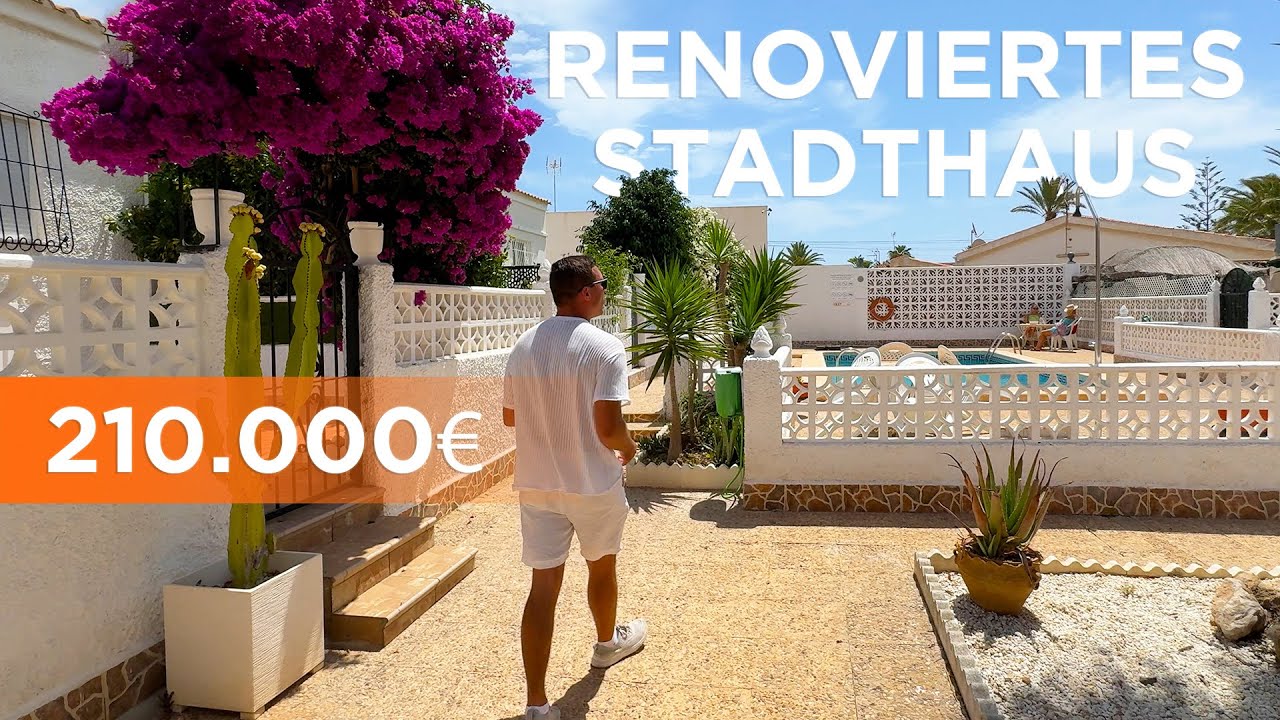 Renoviertes Stadthaus mit Pool und Parkplatz in Nueva Torrevieja 🌊🌴Alicante Real Estate