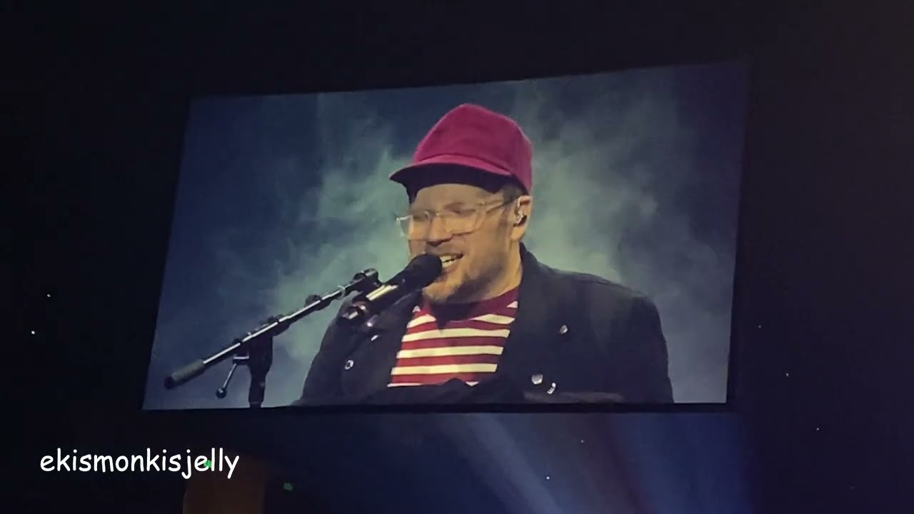 Fall Out Boy - Medley(I've Got All This Ringing, Donnie, Don't Stop Me Now) | So Much For (2our)dust