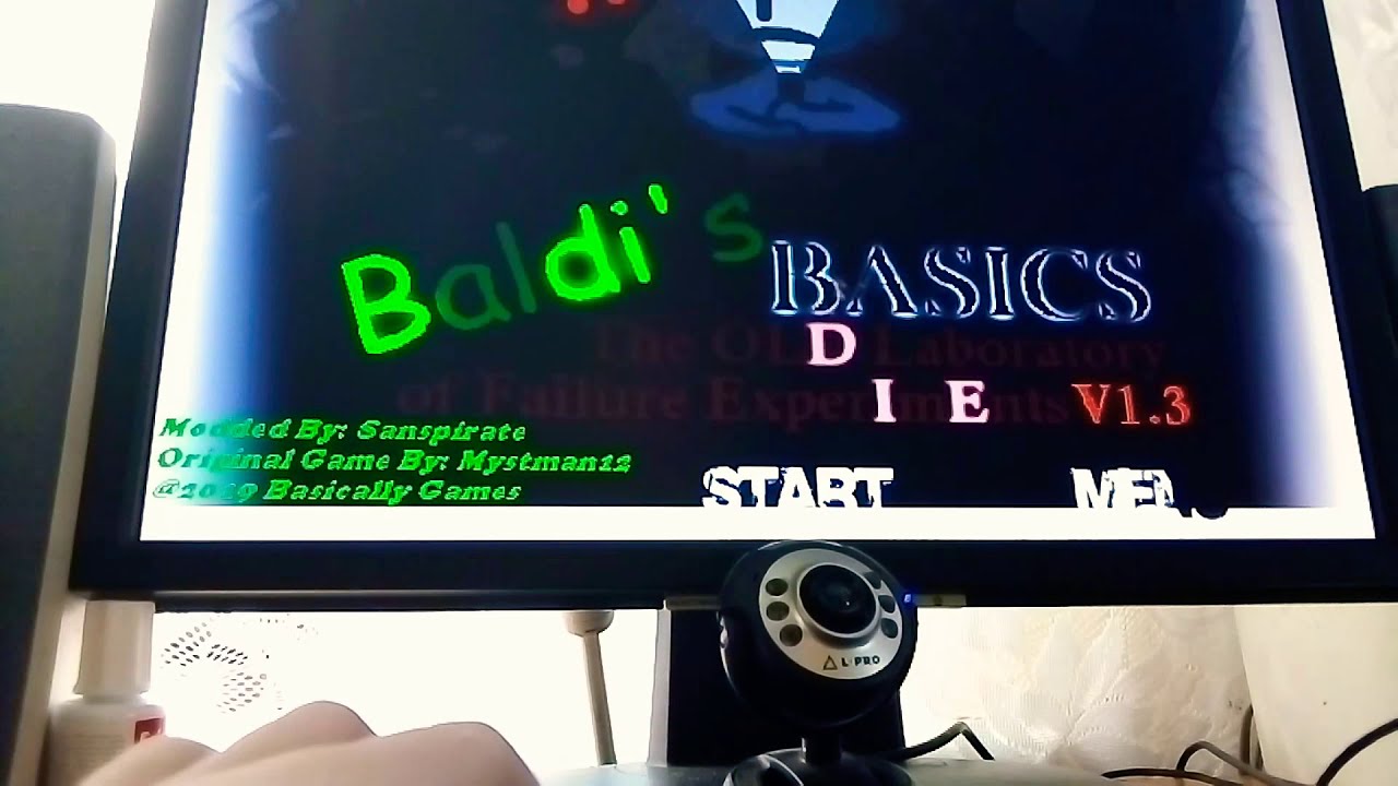 Играем в Baldis basics labaoratory