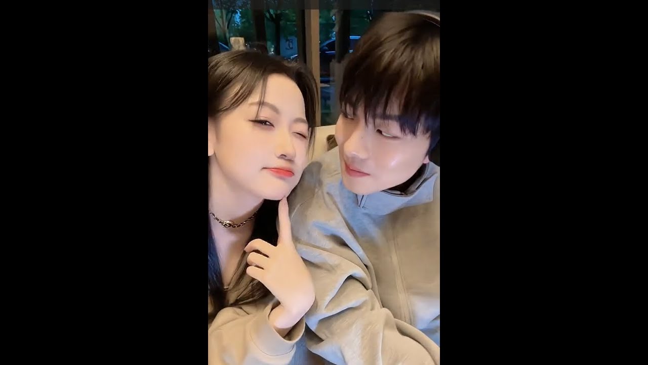 曾輝韓雨彤 愛情就是甜蜜  Live streaming ❤️ #曾輝 #韓雨彤 #落日雨輝 #zenghui #hanyutong