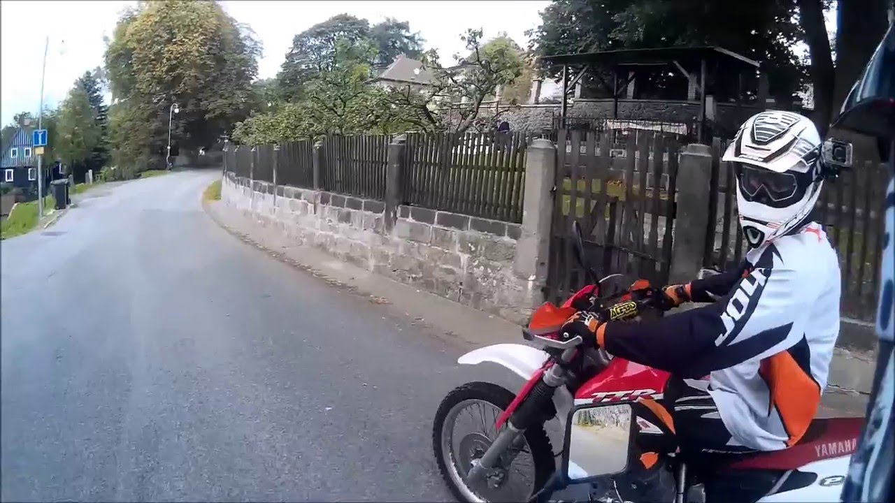 TT600R & DR 125 SE (urban enduro) city ​​piffle