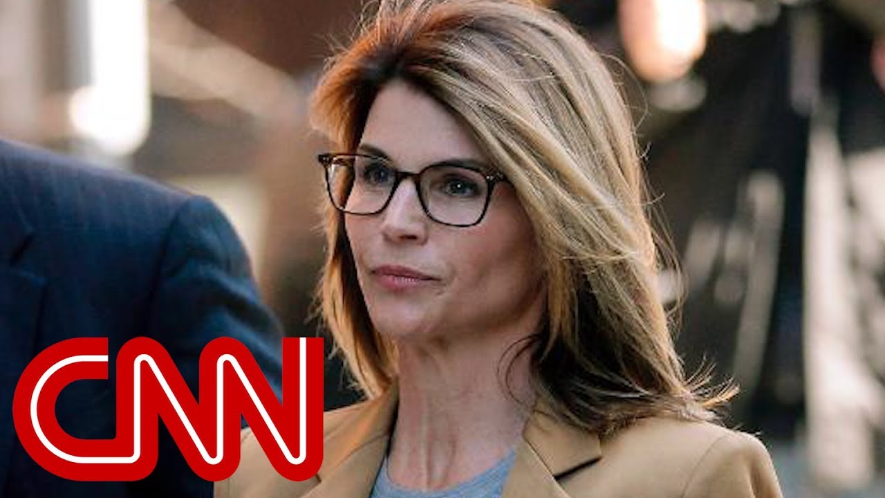 Lori Loughlin pleads not guilty in college admissions scam