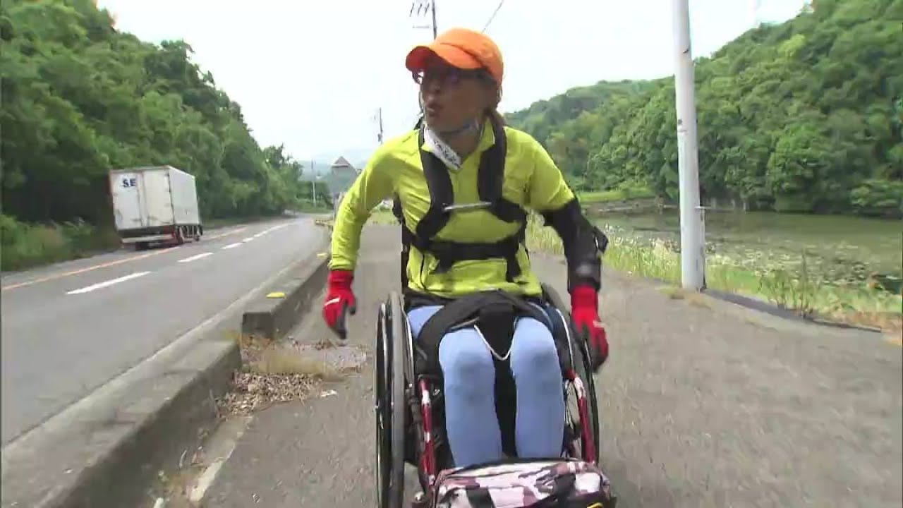 「つらい方がラッキーなのよ」左半身麻痺 　車いすの女性(49) 四国一周に挑む【香川】