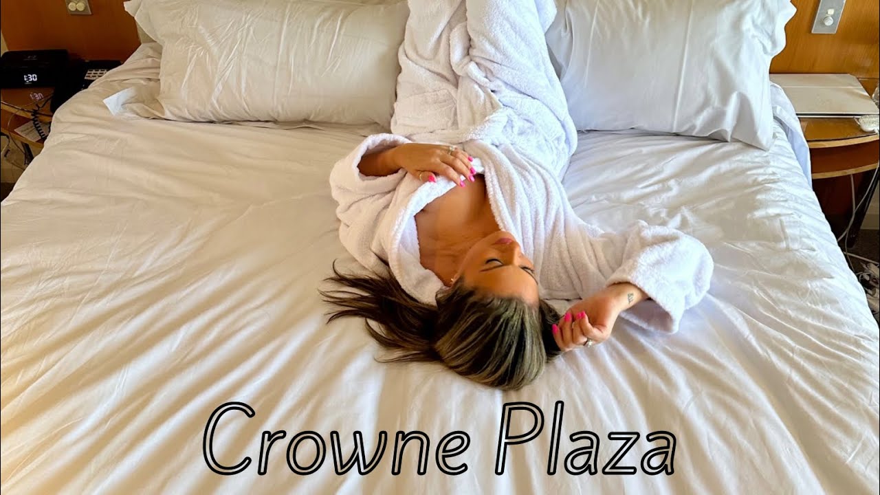 Recently I got to experience the beautiful @crowneplazaperth 🏨 Located in Perth CBD