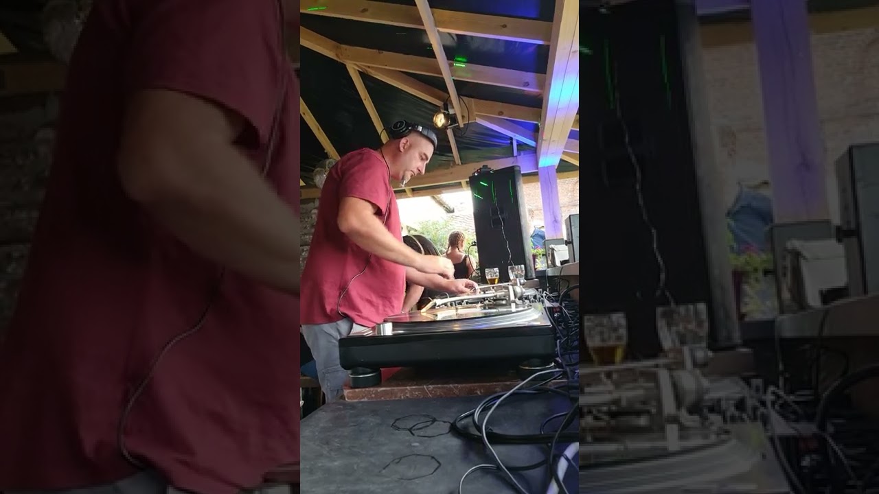 Dj Yazza at Bpm Record Store for Musique de jardin 