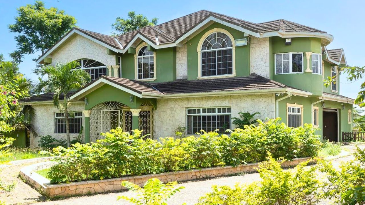 UPDATED 6 Bedroom 6 Bathroom House For Sale At Battersea Road, Mandeville, Jamaica