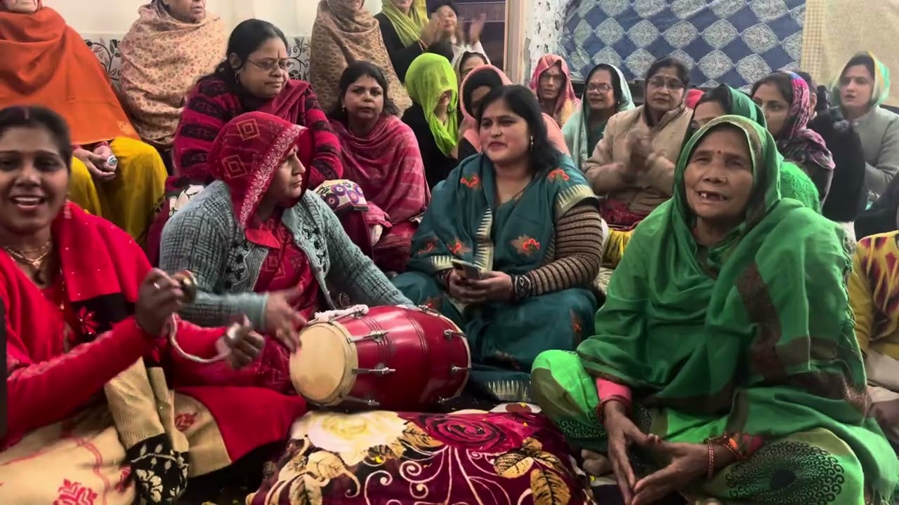 राम भजन शबरी से मिलने राम चले गोविंद हरे गोपाल हरे हमारी माँ बहुत सुंदर भजन गया है राम राम जी👌❤️🙏🏻 ￼