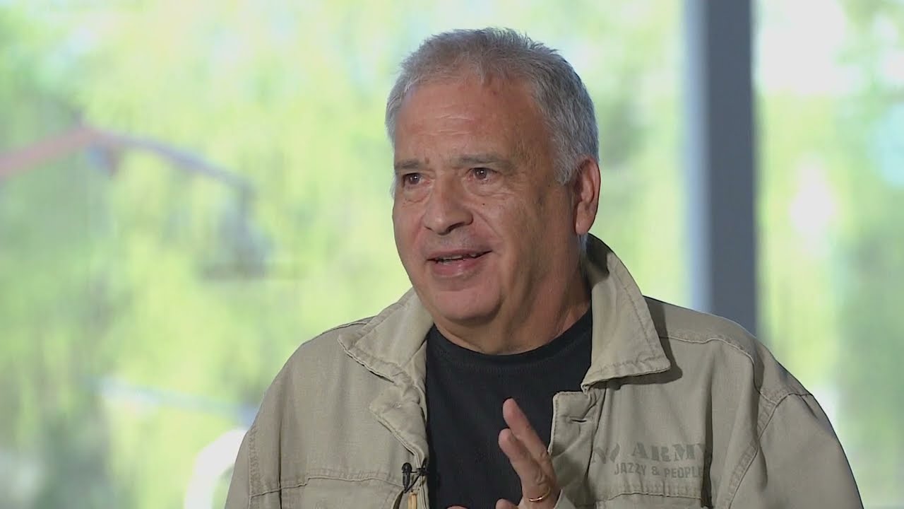Juan Sandoval y el retrato de una partida - Malvinas: im&aacute;genes en primera persona
