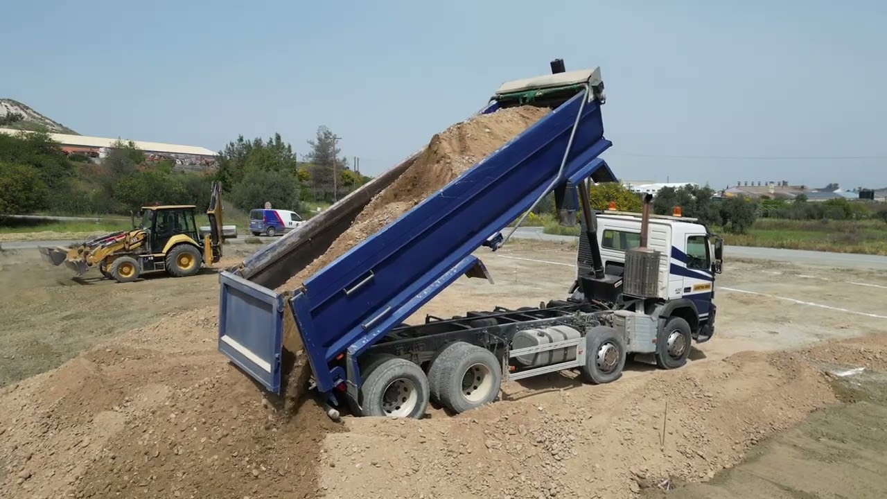 CAT D6 & Backhoe Loader 432 Earthworks