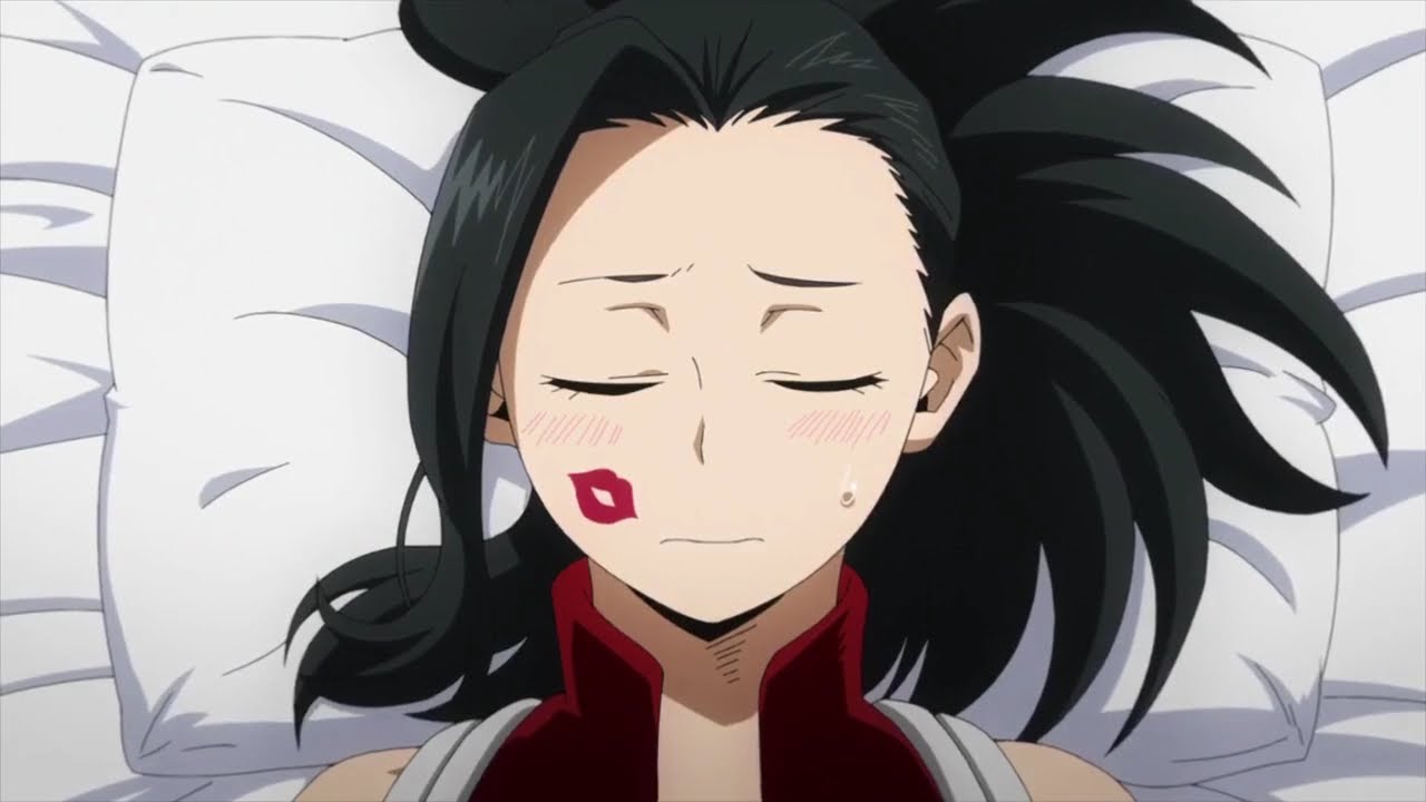 Recovery Girl kisses Yaoyorozu