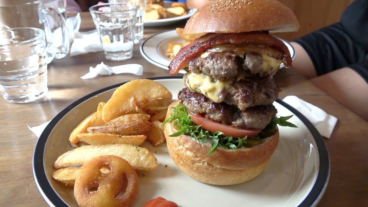 このハンバーガーうますぎんだろ