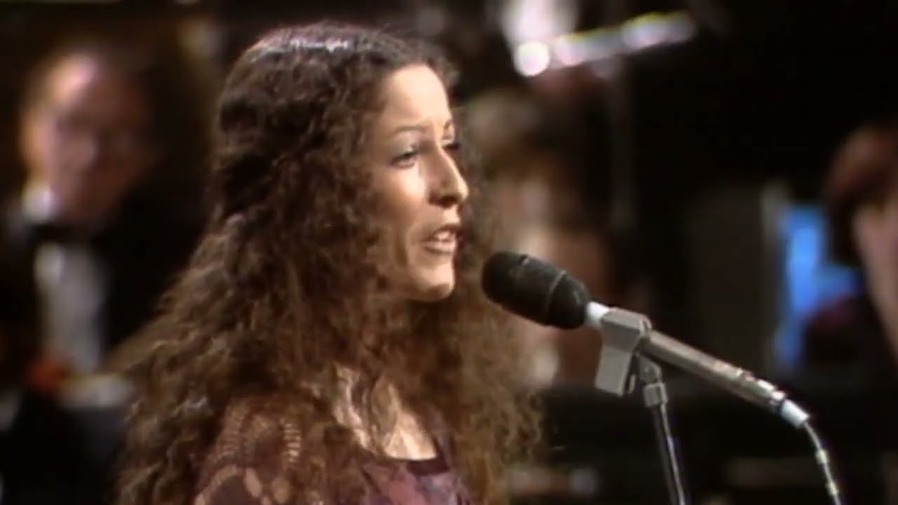 Yehudit Ravitz - Misheheu  &bull;  Israeli Songs Festival 1978 (Israel)