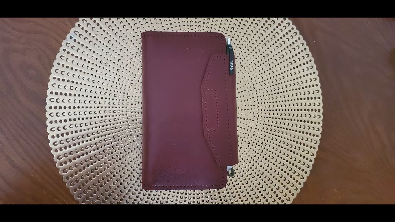 Using my personal rings in a Hobonichi weeks cover: ApplePig wallet notebook 4