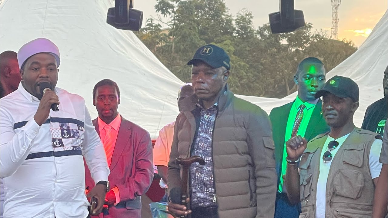 Kimako Maina njenga gutongoria jeshi na nyimbo cia THAAI