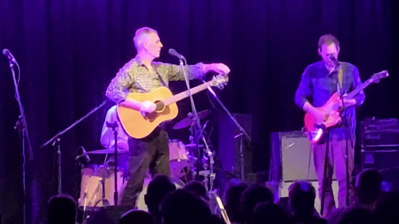ROBERT FORSTER - (THE GO BETWEENS) - ‘FINDING YOU’, at the Caravan Club MELBOURNE 07/07/19.