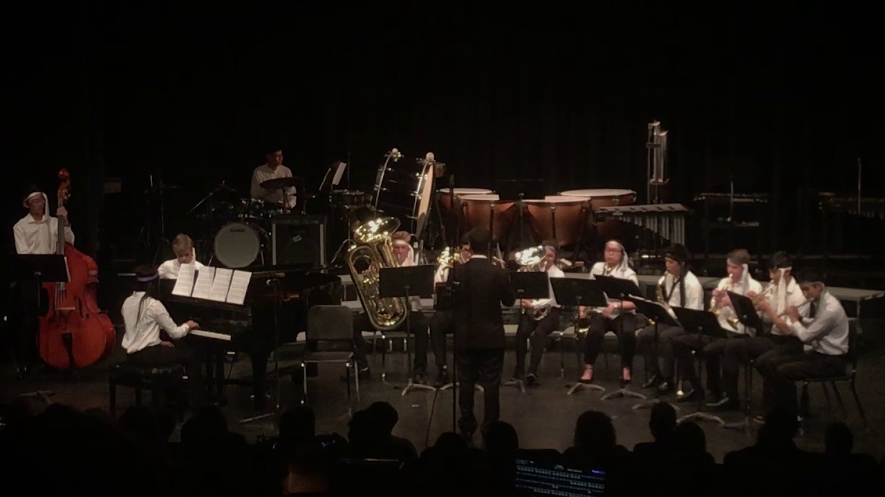 MEME SONGS BAND PERFORMANCE