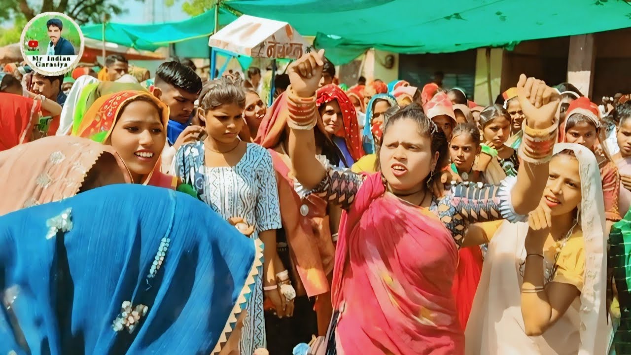 सियावा गणगौर मेला 2025/केतो पला होजे गरासिया गीत सियावा गणगौर मेले में गीत गाते हुए लड़कियां आदिवासी