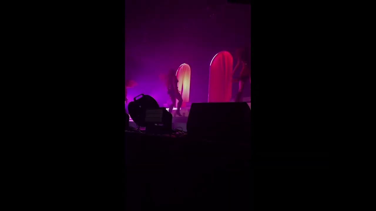 FLO performing On & On | Night 1 AAA Tour Austin Texas