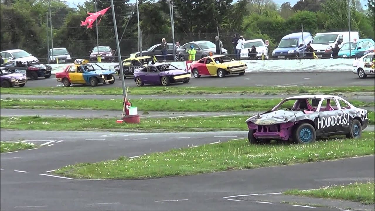 TIPPERARY RACEWAY no mondeos 17/5/2015 race 1